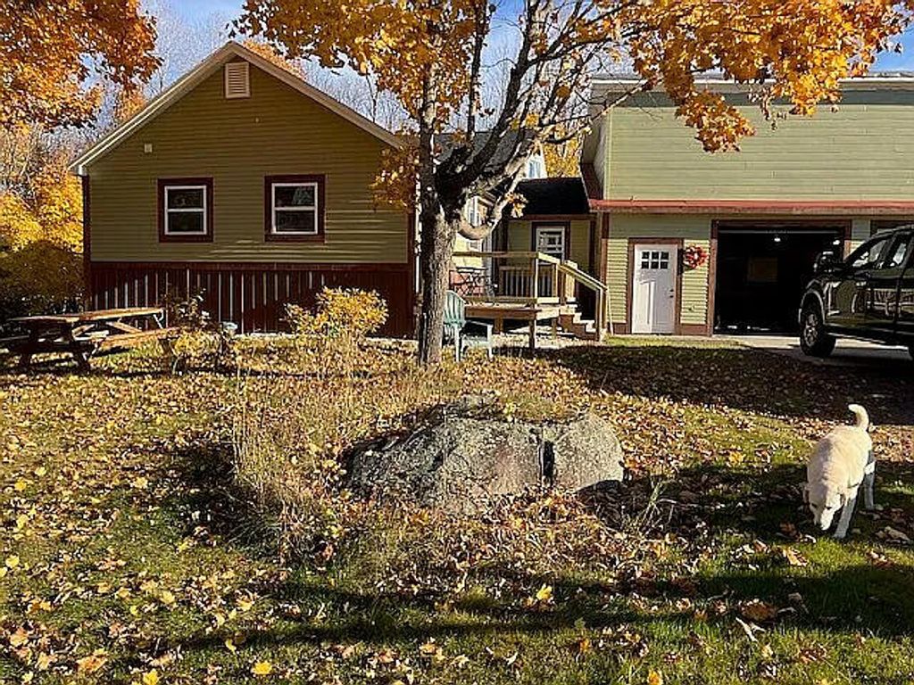 Photo of 662 Temple Road, Farmington, ME 04938 (MLS # 1660914)