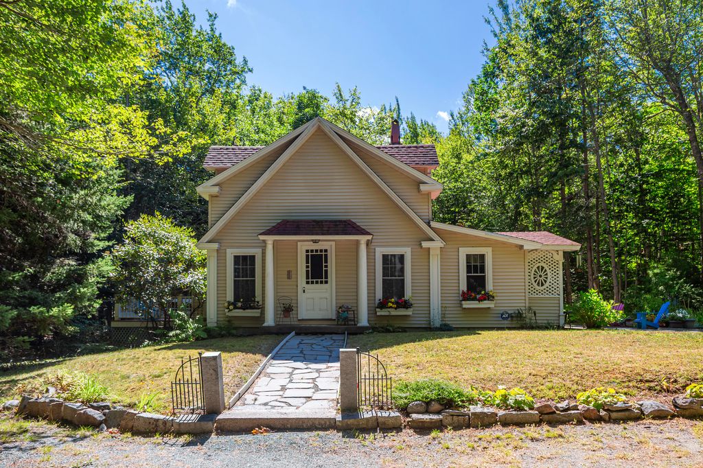 Photo of 102 Degregoire Park #2, Bar Harbor, ME 04609 (MLS # 1638537)