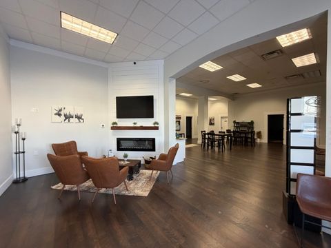 Photo of 556 Hammond Street, Bangor, ME 04401 (MLS # 1651792)