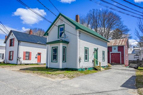 Photo of 5 Hazen Street, Norway, ME 04268 (MLS # 1659674)