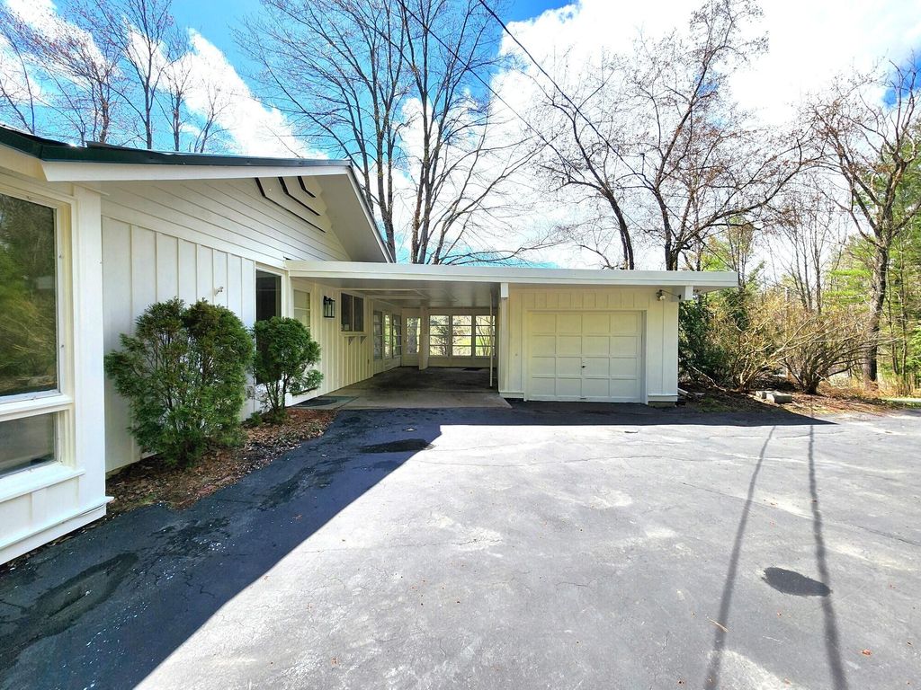 Photo of 1306 Route 2, Rumford, ME 04276 (MLS # 1589268)