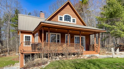Photo of 36 Lakeview Lane, Harrison, ME 04040 (MLS # 1661454)