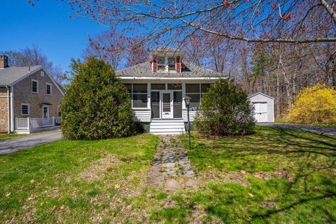 Photo of 18 Byfield Road, Portland, ME 04103 (MLS # 1659688)