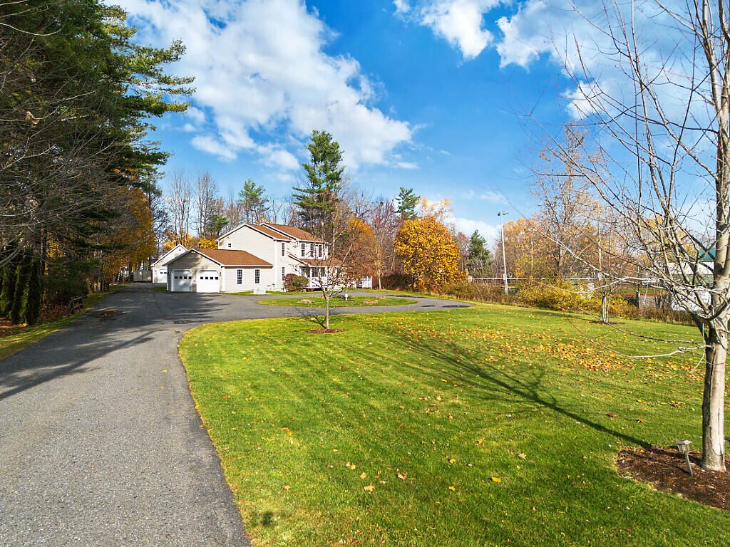 Photo of 53 Mathews Avenue, Waterville, ME 04901 (MLS # 1657310)