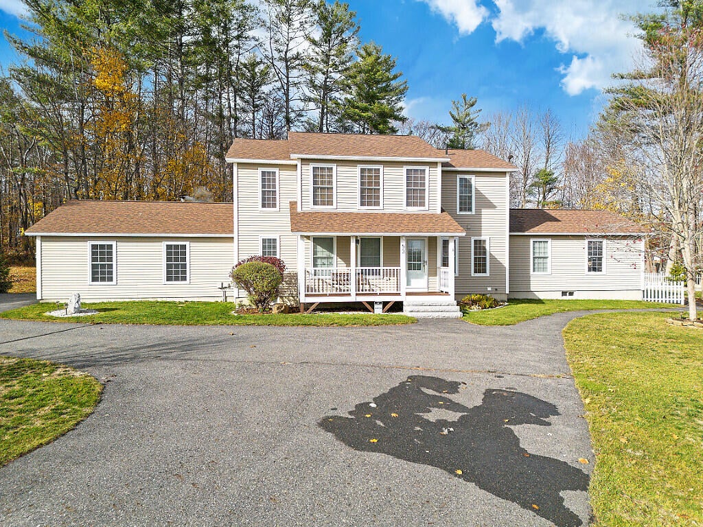 53 Mathews Avenue