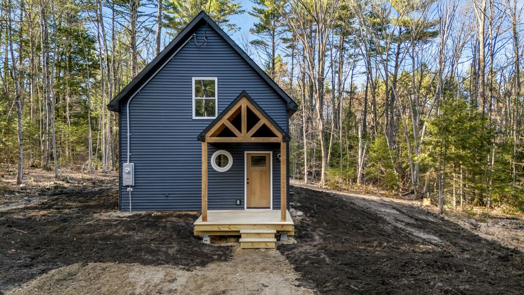 Photo of 2 Fernalds Hill Way, Stow, ME 04037 (MLS # 1658536)