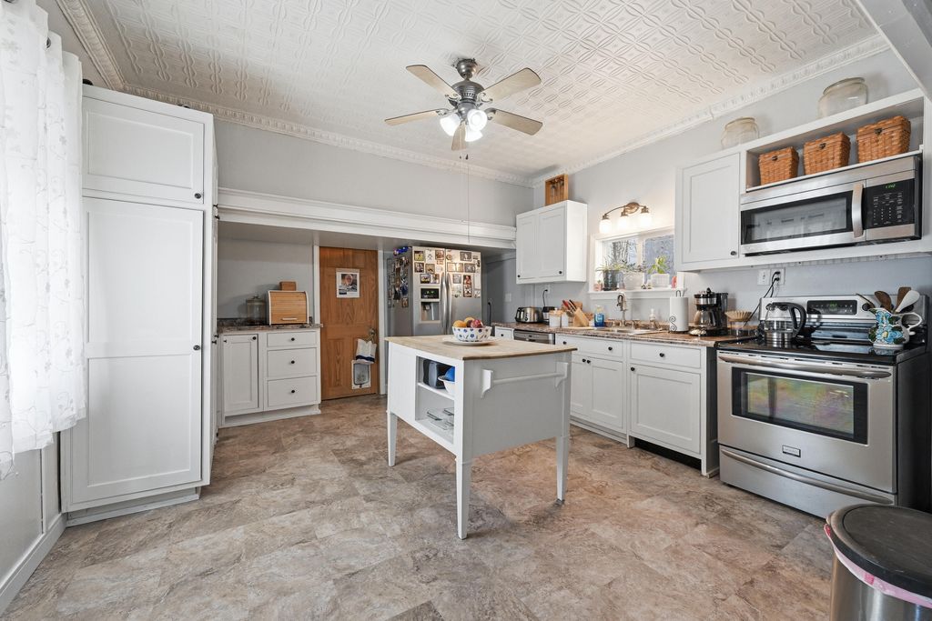 Photo of 8 Baker Street, Richmond, ME 04357 (MLS # 1660530)
