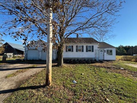 Photo of 130 River Road, Biddeford, ME 04005 (MLS # 1642701)