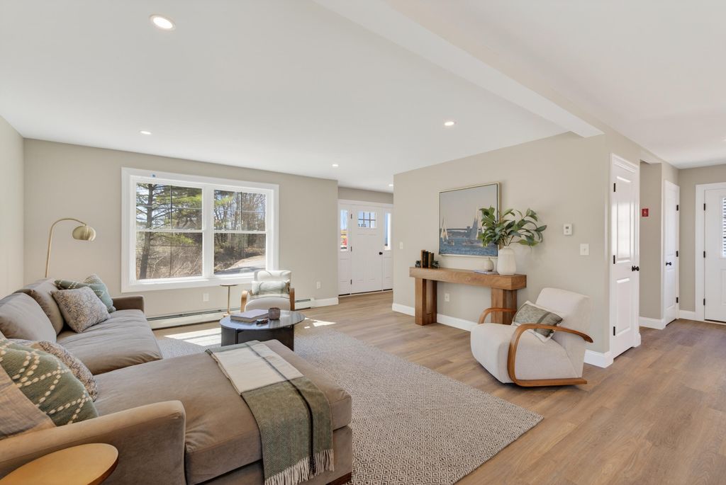 Photo of 12 Shepherd Lane #6, Windham, ME 04062 (MLS # 1658202)