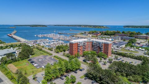 Photo of 148 Breakwater Drive #201, South Portland, ME 04106 (MLS # 1644236)