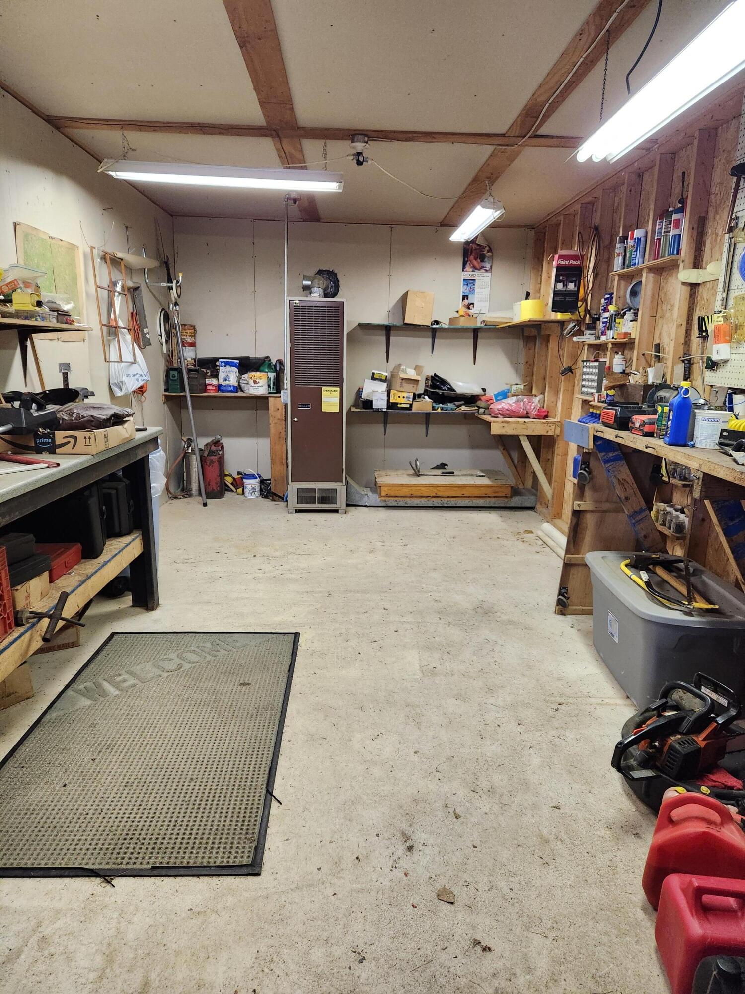 Newburgh, Maine 04444, United States, 3 Bedrooms Bedrooms, ,1 BathroomBathrooms,Residential,Pending,26167