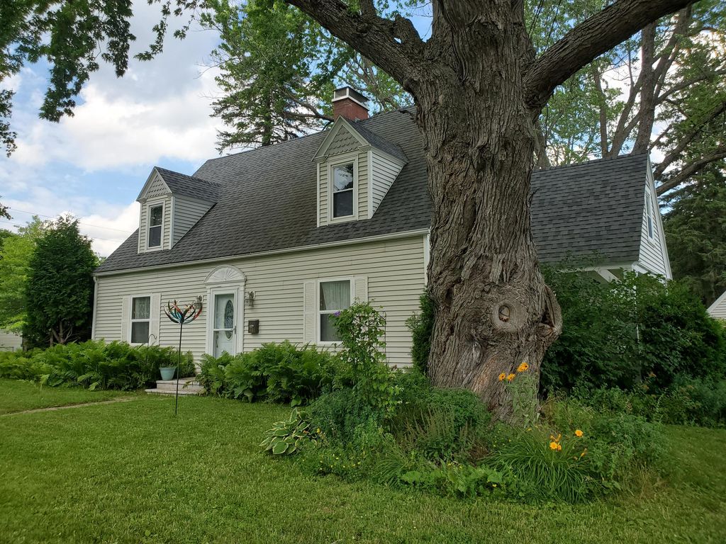 Photo of 43 Elmwood Avenue, Caribou, ME 04736 (MLS # 1634228)