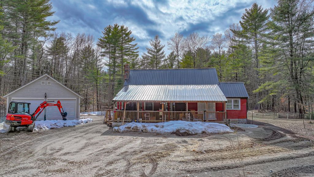 Photo of 14 Ciliberto Way, Bridgton, ME 04009 (MLS # 1657086)