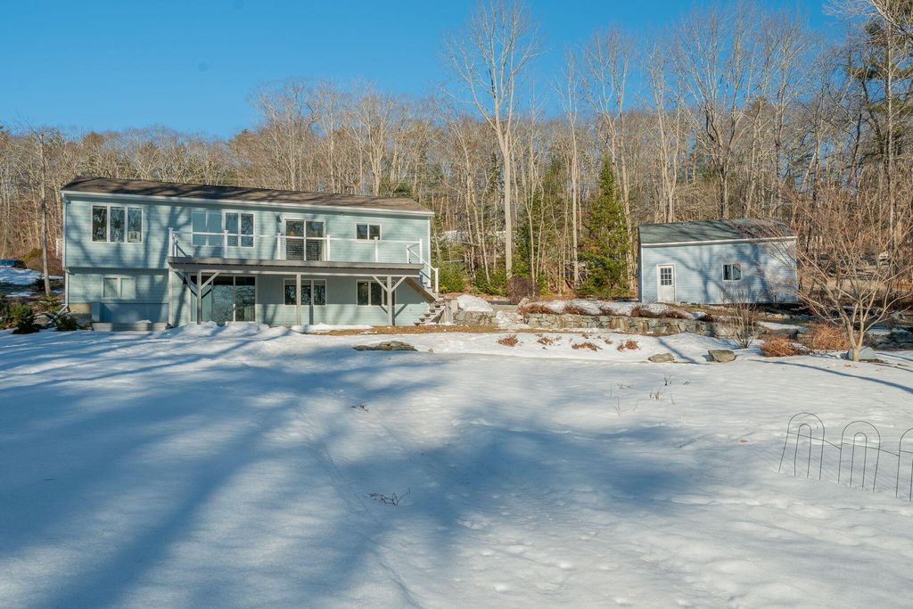 Photo of 29 South Freeport Road, Freeport, ME 04032 (MLS # 1654595)