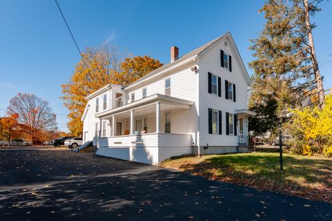 Photo of 35 Rochester Street, Berwick, ME 03901 (MLS # 1642069) Photo of 35 Rochester Street, Berwick, ME 03901 (MLS # 1642069)