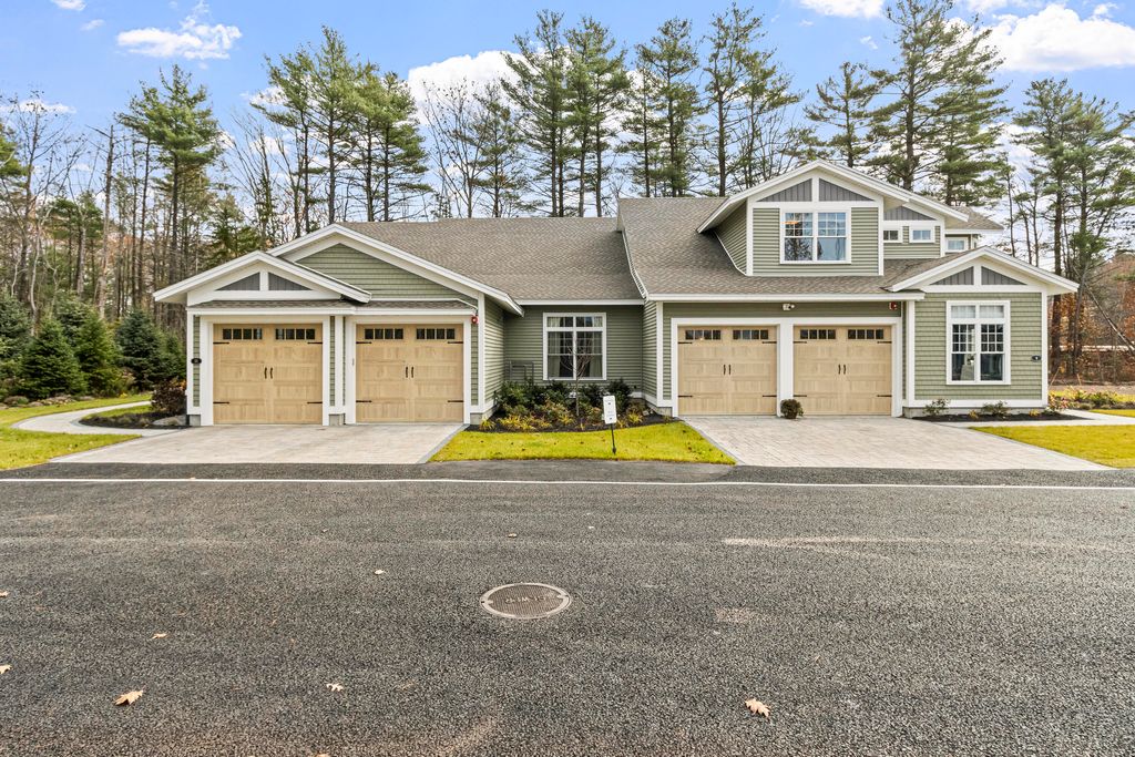 Photo of 8 Plover Way #20, South Portland, ME 04106 (MLS # 1640625)