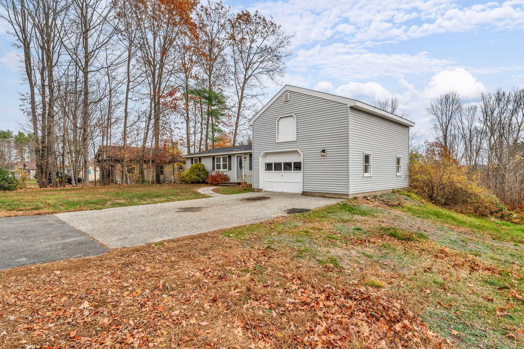 Photo of 129 Summer Street, Lisbon, ME 04252 (MLS # 1646812)