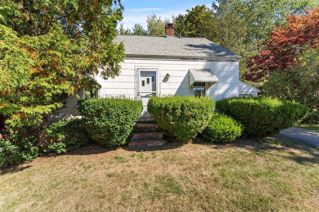 Photo of 191 Cony Street, Augusta, ME 04330 (MLS # 1638866)