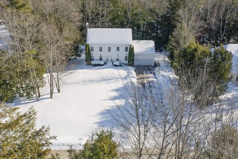 Photo of 3 Trapper John Road, Scarborough, ME 04074 (MLS # 1651251)