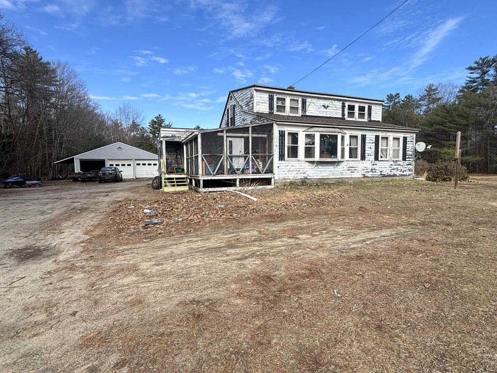 Photo of 138 Lewiston Street, Mechanic Falls, ME 04256 (MLS # 1656703)