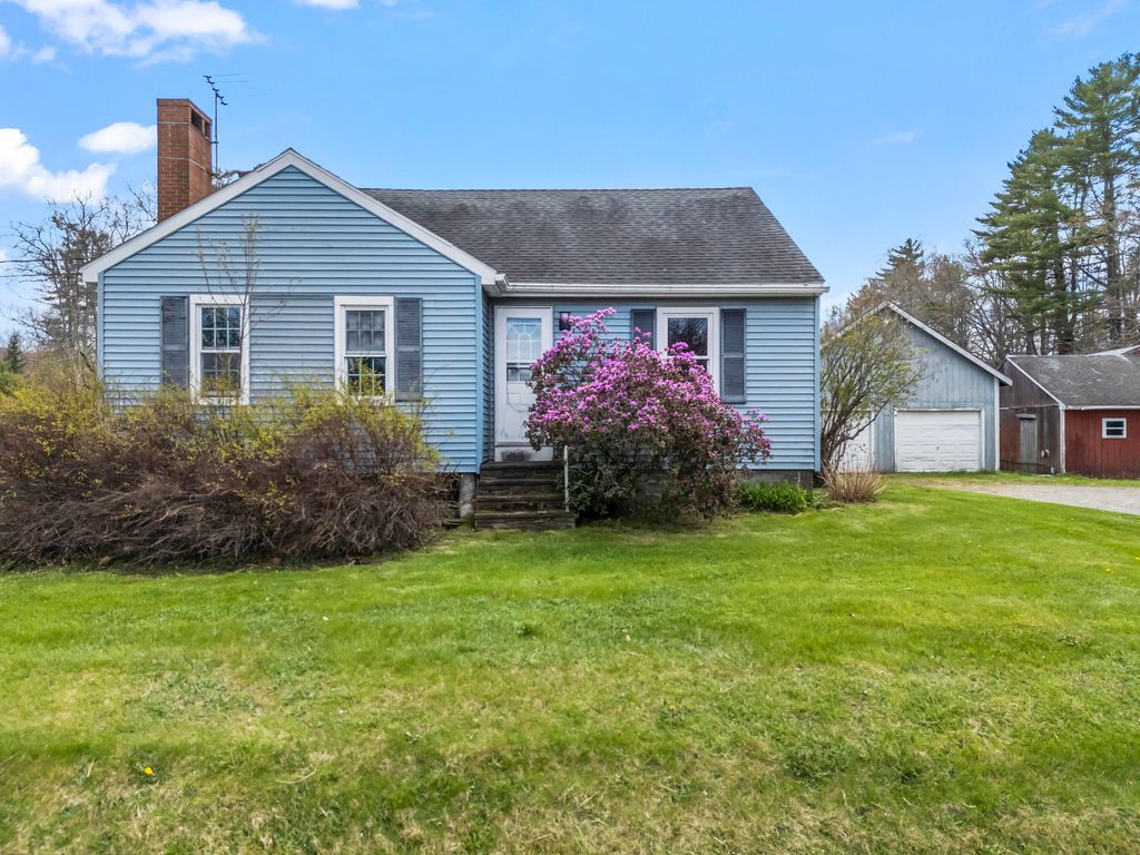 Photo of 8 US Highway 1, Nobleboro, ME 04555 (MLS # 1662236)