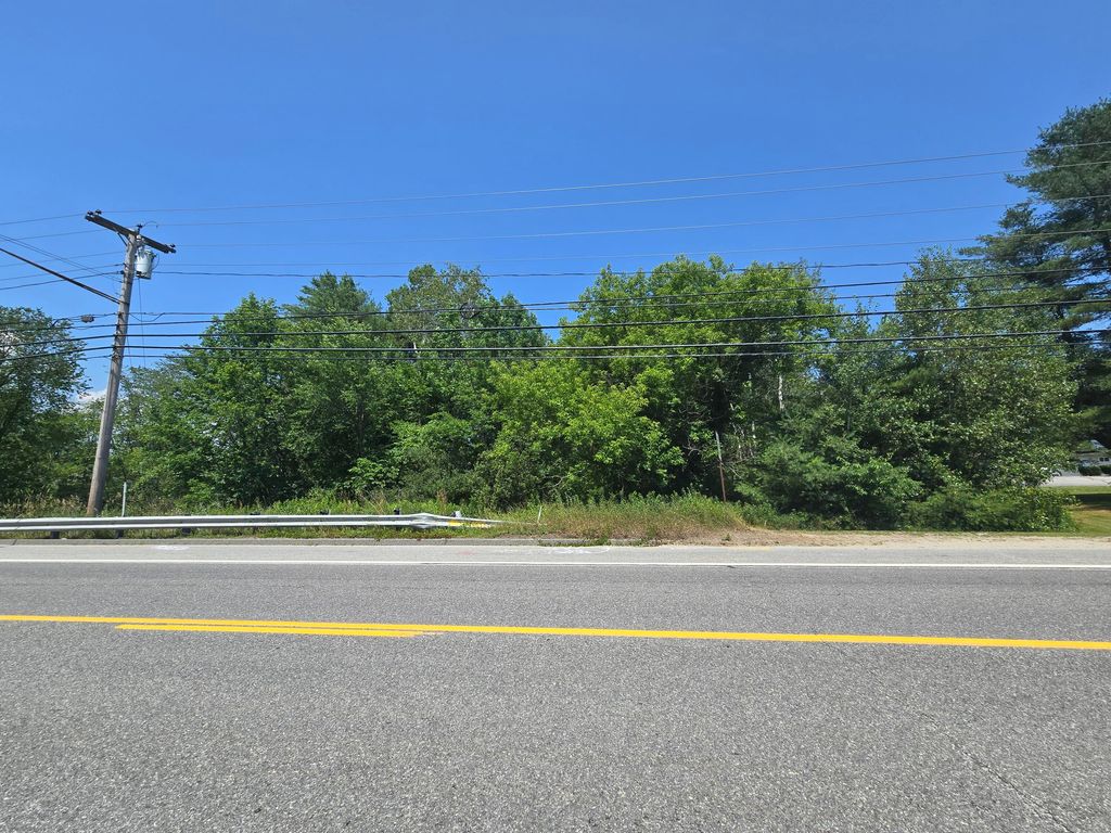 Photo of 1944 Lisbon Road, Lewiston, ME 04240 (MLS # 1630867)