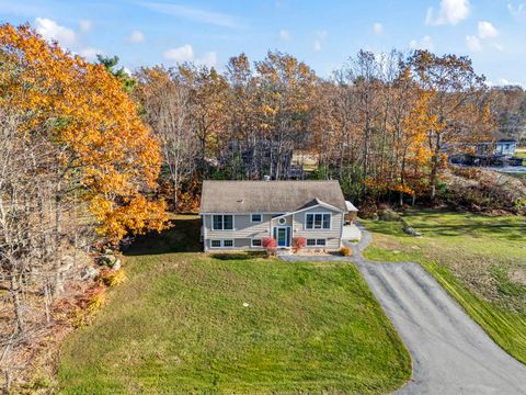 Photo of 5 Quarry Lane, Biddeford, ME 04005 (MLS # 1634272)