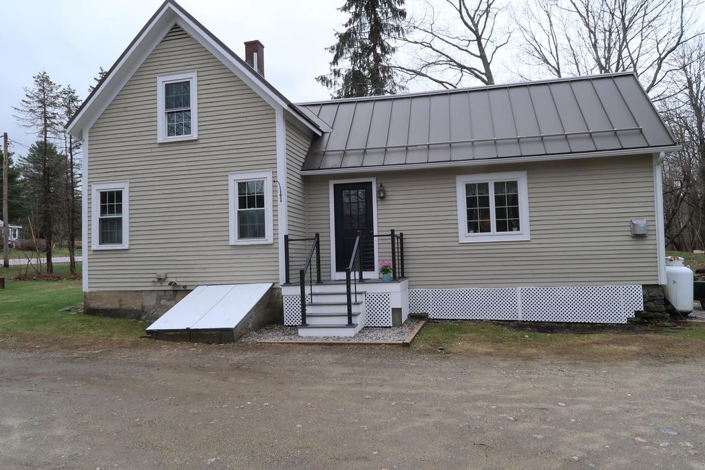 Photo of 659 Wiscasset Road, Pittston, ME 04345 (MLS # 1658470)