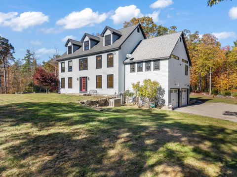 Photo of 3 Bhoireann Lane, York, ME 03909 (MLS # 1641762) Photo of 3 Bhoireann Lane, York, ME 03909 (MLS # 1641762)