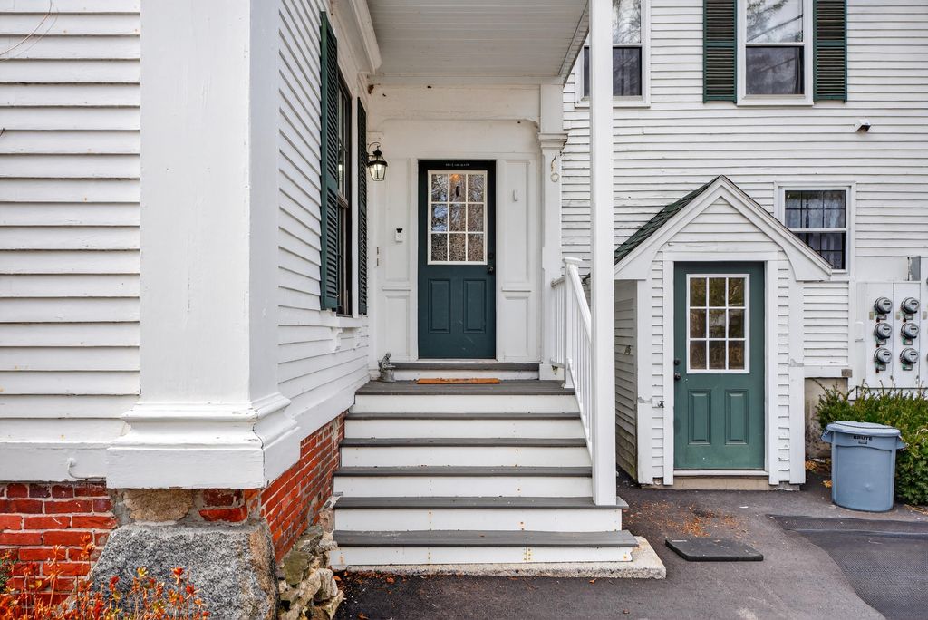Photo of 14 Summer Street #6, Kennebunk, ME 04043 (MLS # 1655500)