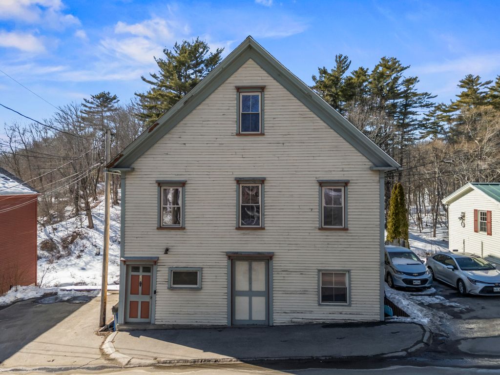 Photo of 38 Main Street, Topsham, ME 04086 (MLS # 1652814)