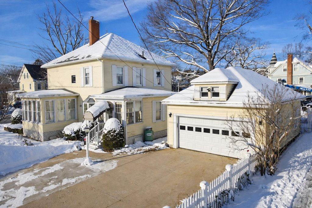 Photo of 814 Main Street, Sanford, ME 04073 (MLS # 1650470)