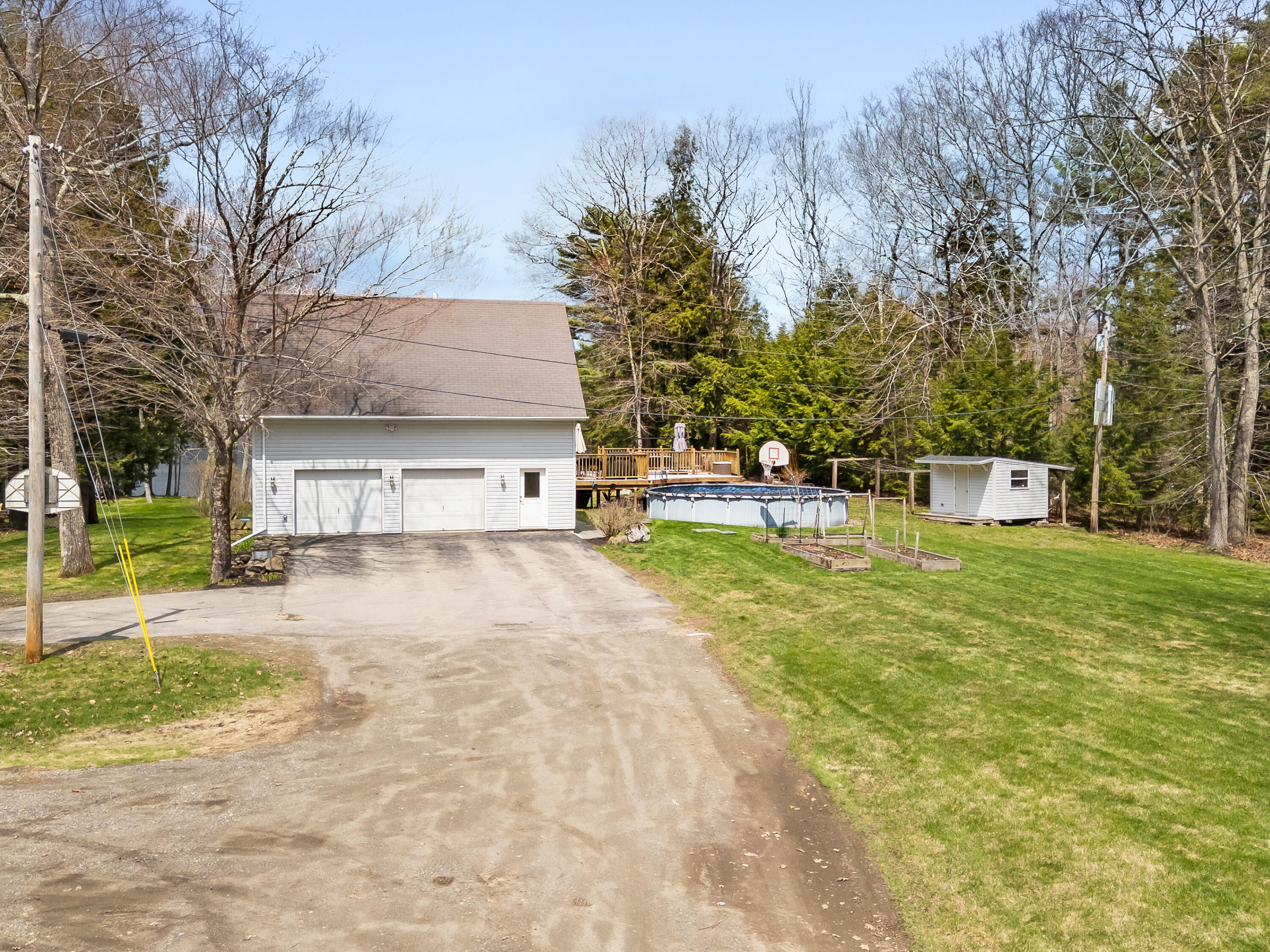 Nobleboro, Maine, 04555, United States, 4 Bedrooms Bedrooms, ,4 BathroomsBathrooms,Residential,Pending,2045714