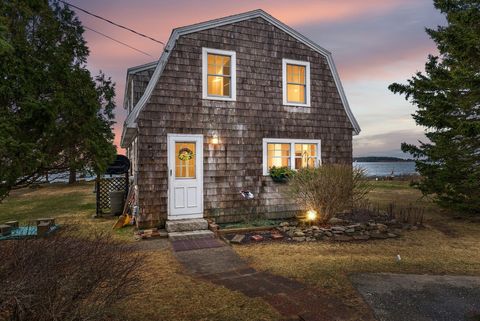 Photo of 8 Powderhouse Cove Road, South Thomaston, ME 04858 (MLS # 1621070)