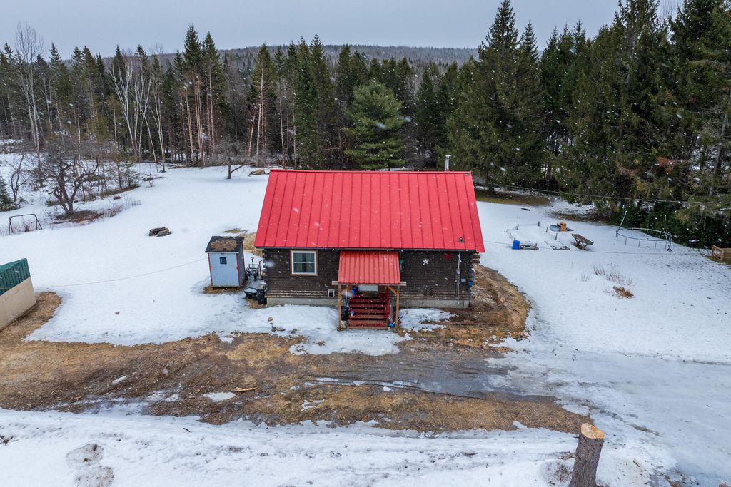 Photo of 1337 E Plantation Road E, Unorganized Aroostook, ME 04758 (MLS # 1657506)