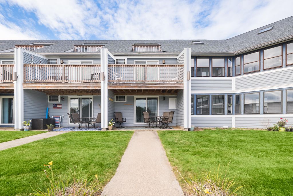 Photo of 1072 Post Road #131, Wells, ME 04090 (MLS # 1642171)