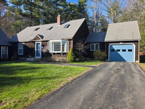 Photo of 38 Cluf Bay Road #38, Brunswick, ME 04011 (MLS # 1661390)