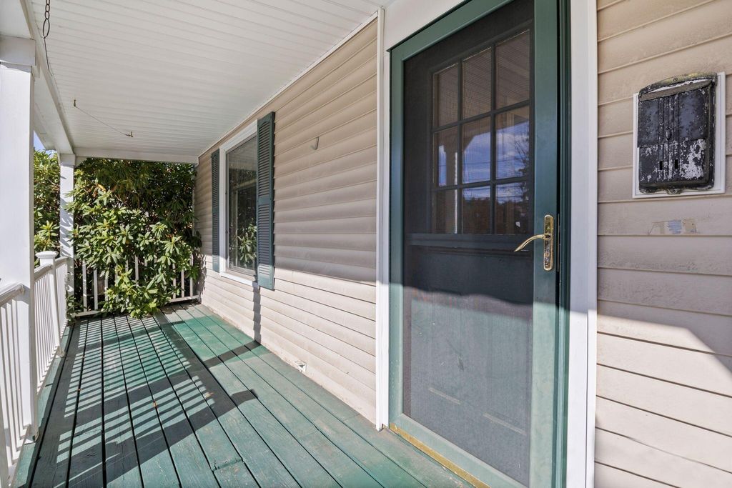 Photo of 10 Elm Street, Gorham, ME 04038 (MLS # 1640425)