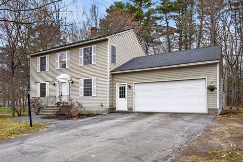 Photo of 6 Regal Pines Drive, Scarborough, ME 04074 (MLS # 1658592)