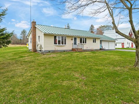 Photo of 176 Fairfield Street, Oakland, ME 04963 (MLS # 1659158)