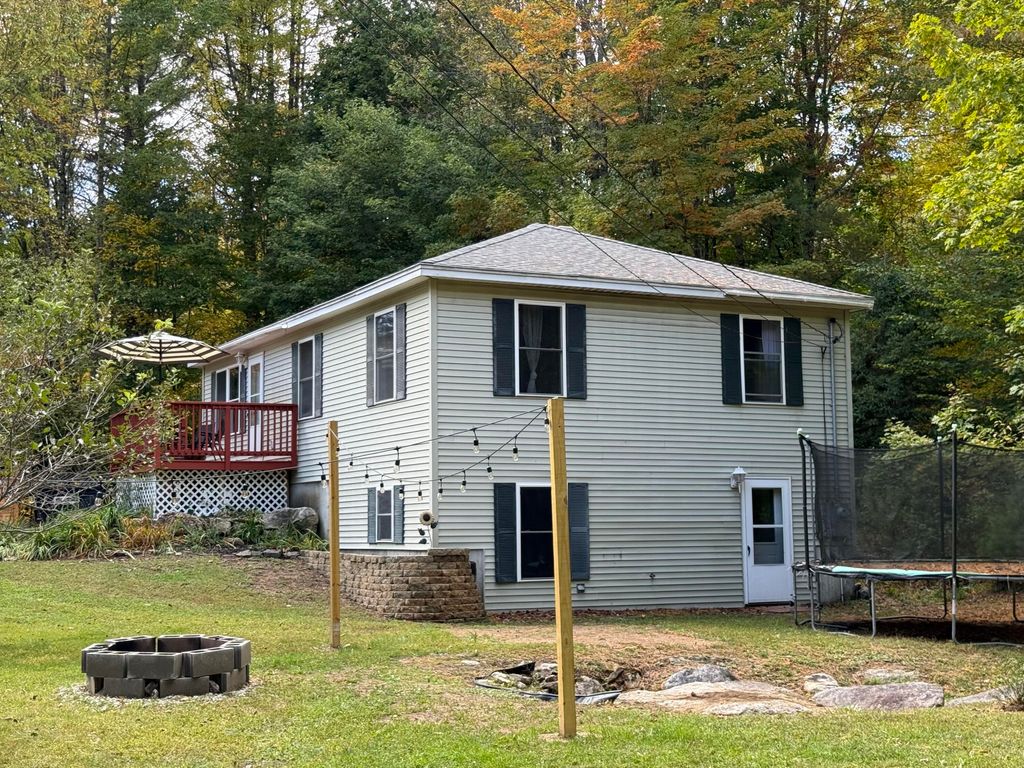 Photo of 152 Ralph Richardson Road, Norway, ME 04268 (MLS # 1639090)