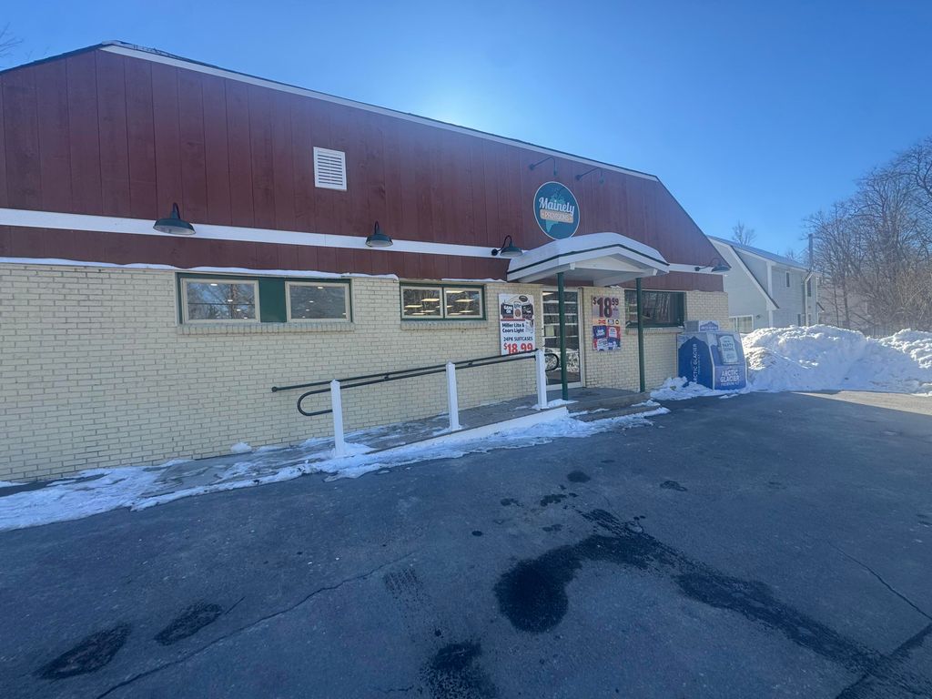 Photo of 110 New Gorham Road, Westbrook, ME 04092 (MLS # 1655447)