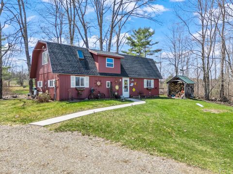 Photo of 190 Somerville Road, Jefferson, ME 04348 (MLS # 1661109)