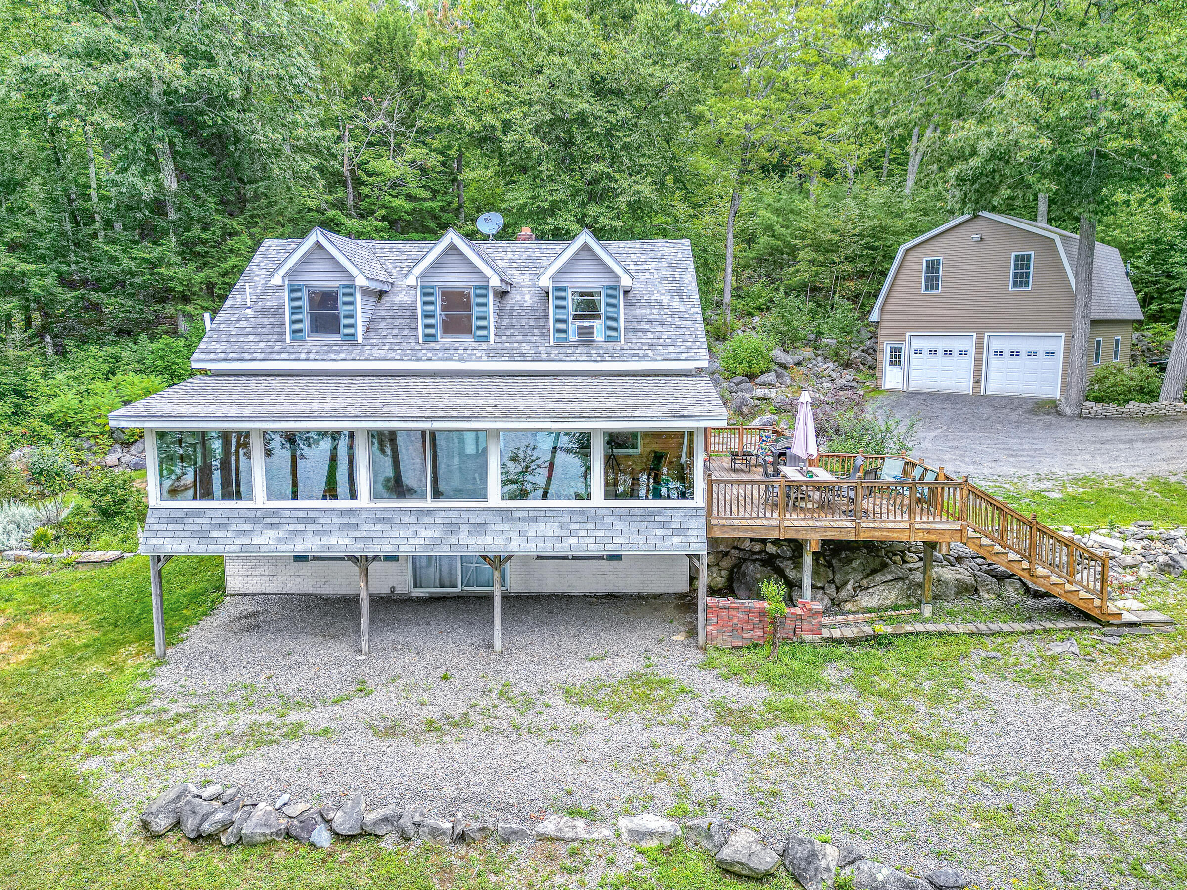 68 Moonlight Drive