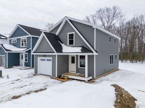 Photo of 5 Blaine Street #101, Saco, ME 04072 (MLS # 1618986)