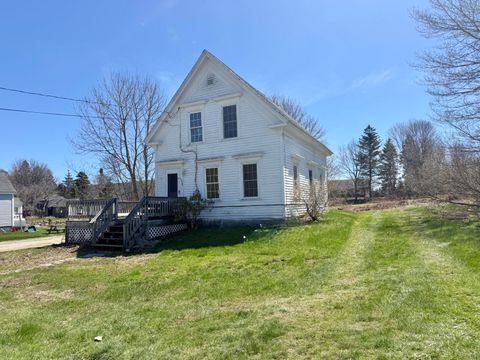 Photo of 111 E Main Street, Vinalhaven, ME 04863 (MLS # 1659968)