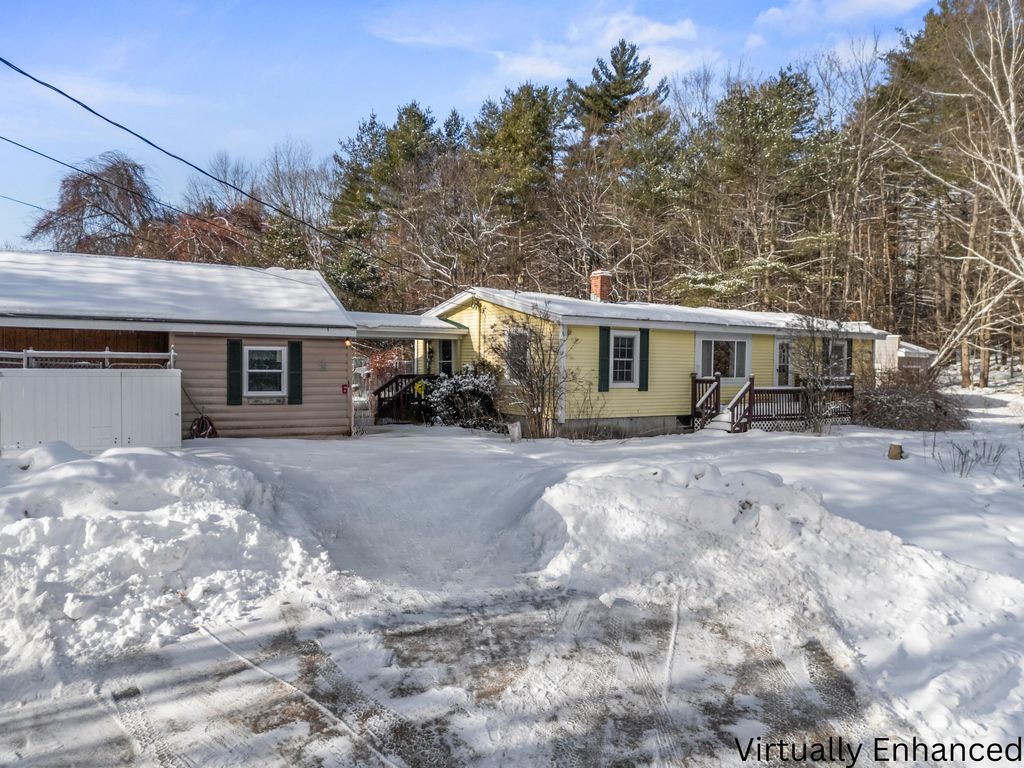 Photo of 62 North Street, Mechanic Falls, ME 04256 (MLS # 1650055)