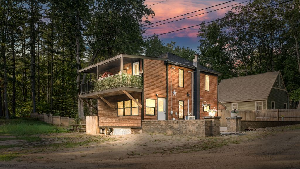 Photo of 41 Sunny Lane, Sanford, ME 04073 (MLS # 1643220)