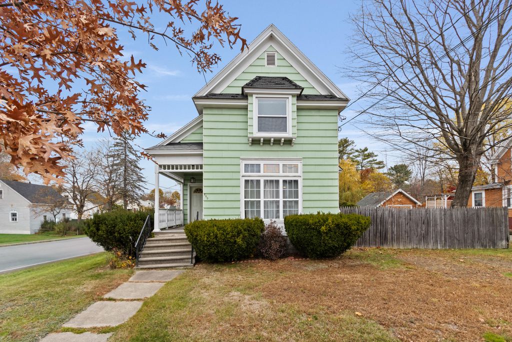 Photo of 260 Webster Street, Lewiston, ME 04240 (MLS # 1643062)