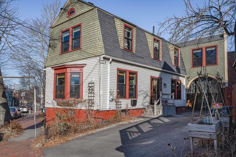 Photo of 34 Dow Street, Portland, ME 04102 (MLS # 1649462)